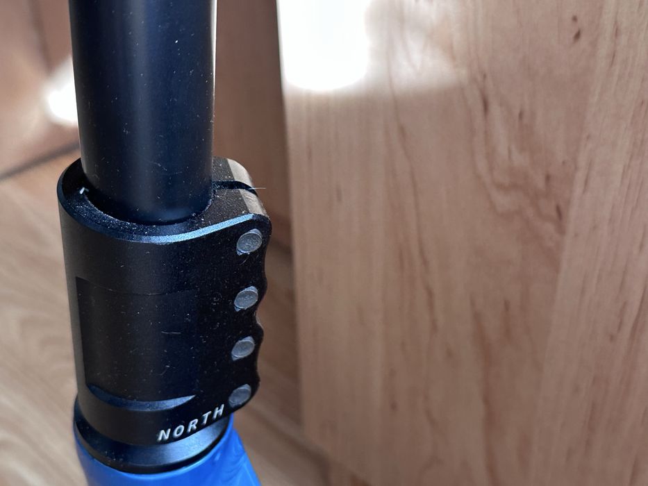 Трюковий самокат North Tomahawk