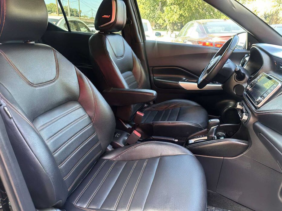 Nissan Kicks SR      2019