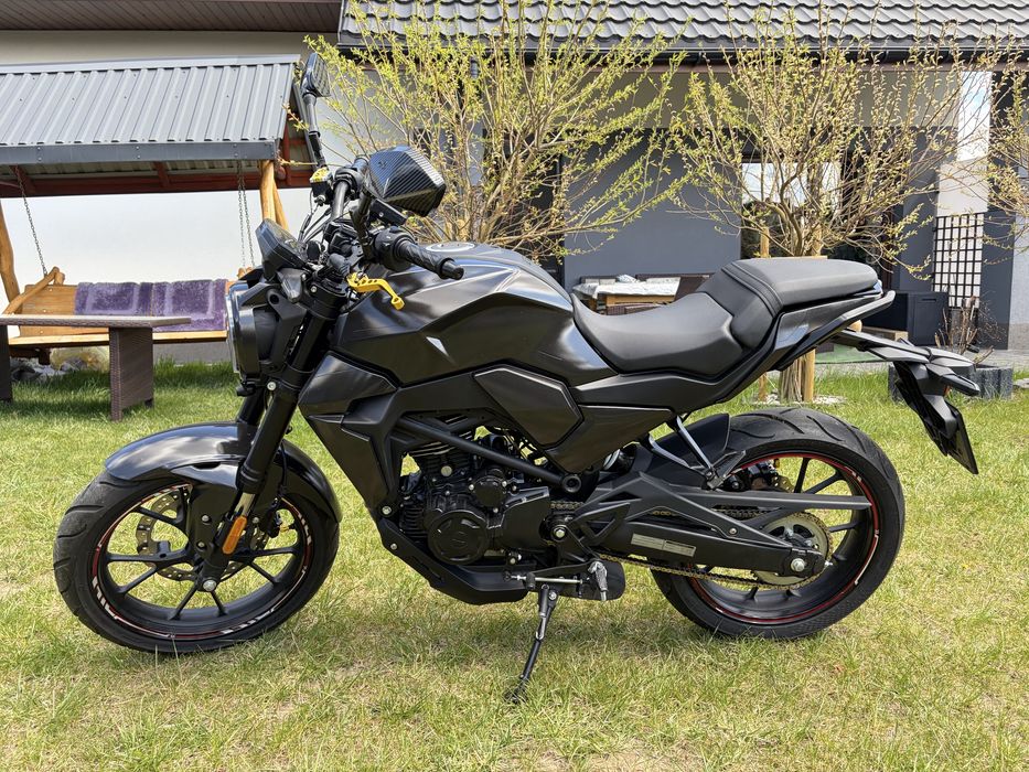 Barton Naked 125, 2024r. Super Stan