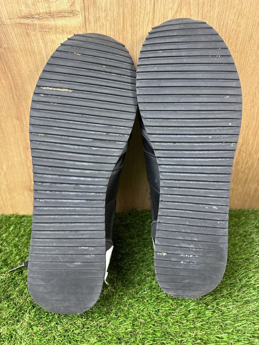 EA7 Emporio Armani розмір 42