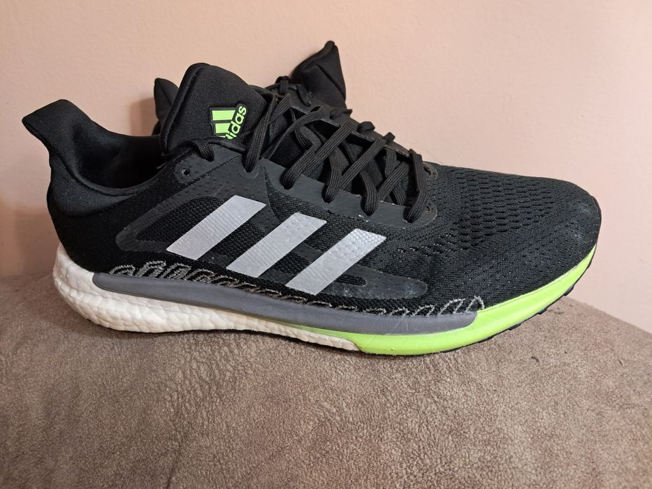 Продам чоловічі кросівки Adidas 43роз.б/у