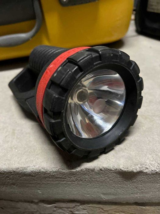 Ліхтар великий (без елементів живлення)