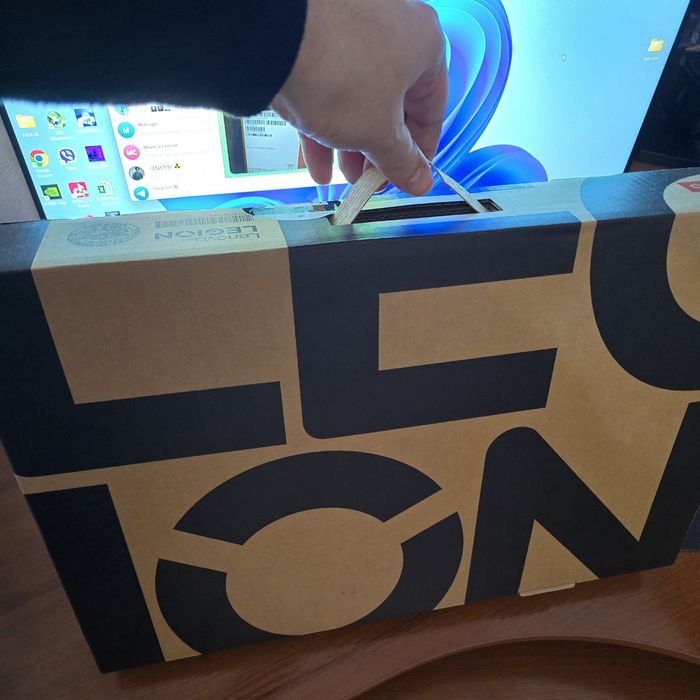 Lenovo Legion pro  5 i9 14900hq 16gb ddr5 rtx 5070 8gb  ssd 1000