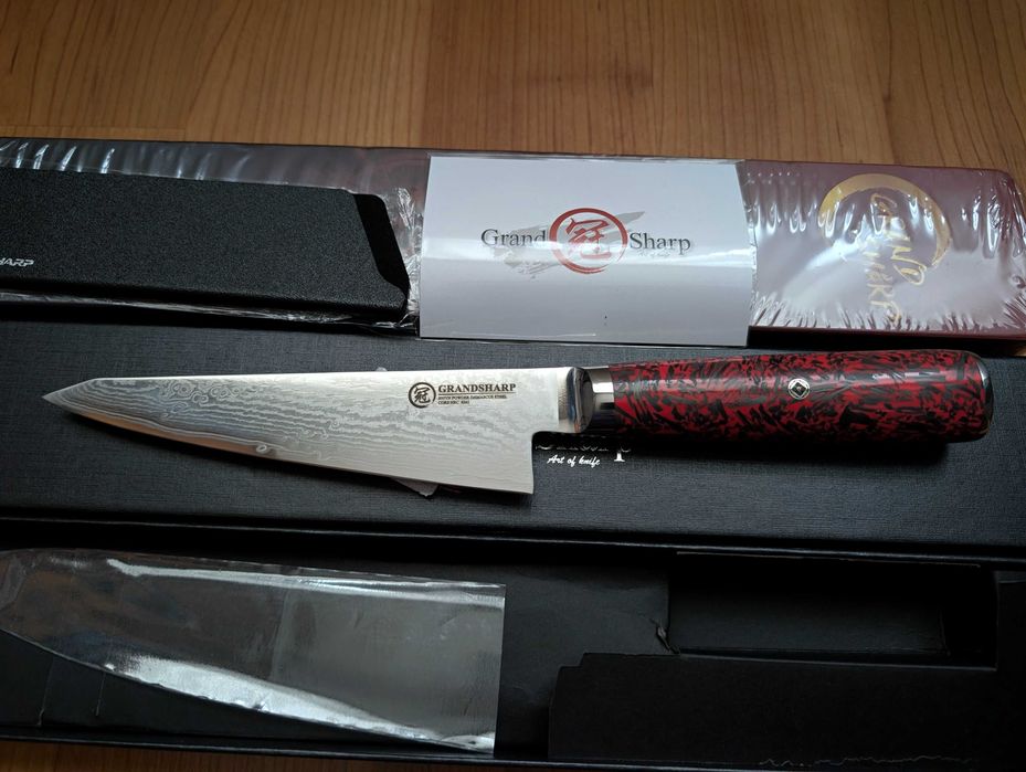 Кухонный нож GrandSharp CPM S35VN Damask 67 слоев 148mm Карбон + Resin