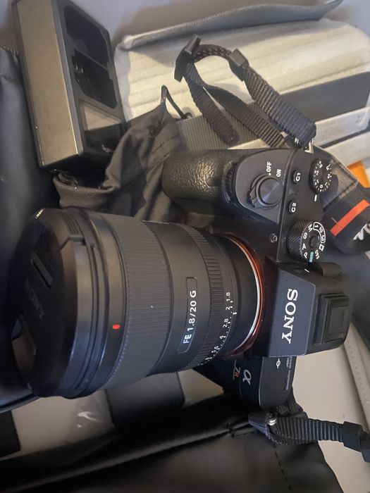 Sony a7riii como nova (corpo)