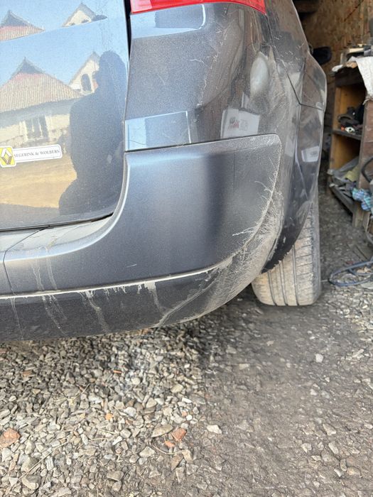 Задний бампер megane 2