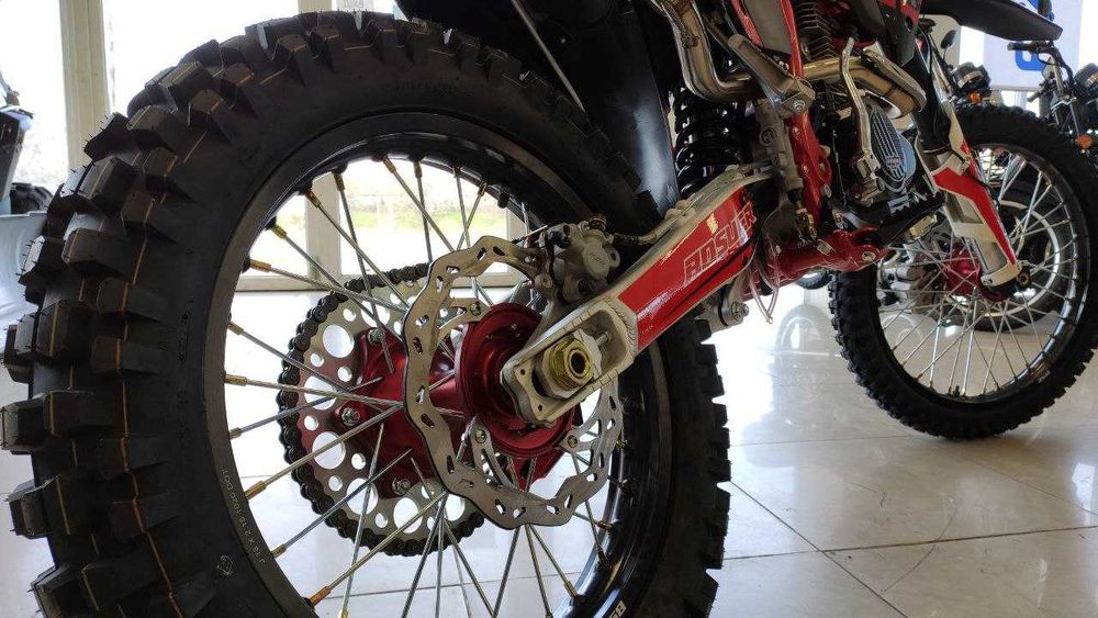 Новий Мотоцикл BSE J10 Enduro в Арт мото Житомир