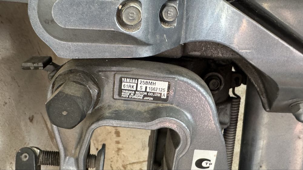Лодочний мотор YAMAHA 25