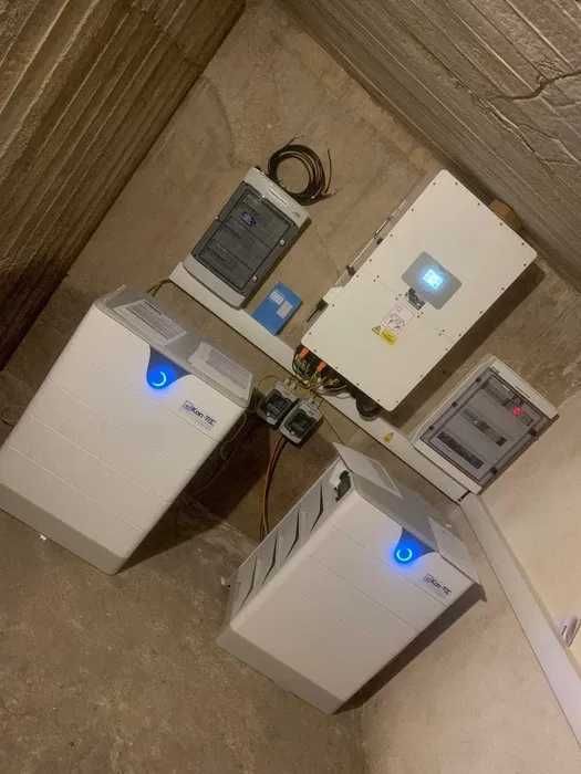 Instalacja fotowoltaiczna 5kWp na dachu + Magazyn Energii 5kWh +Montaż