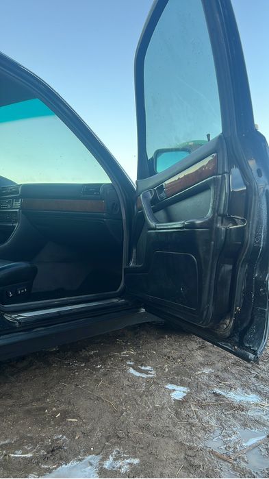 Bmw e32 750iL long v12