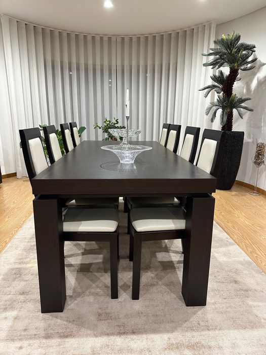 Móveis de sala de jantar e estar