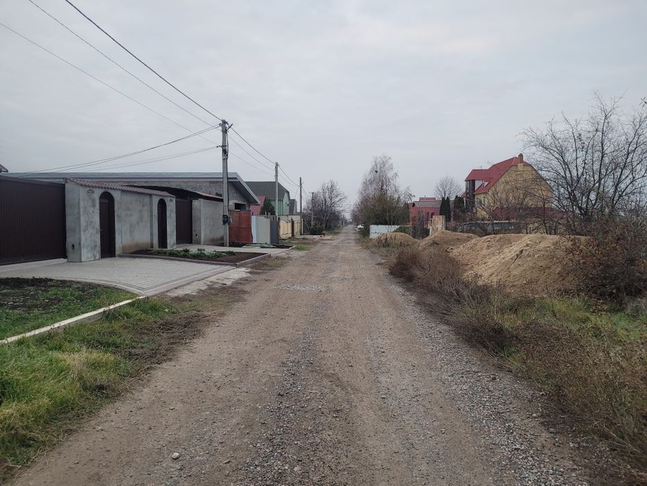 Шикарный участок в Латовке по хорошей цене!