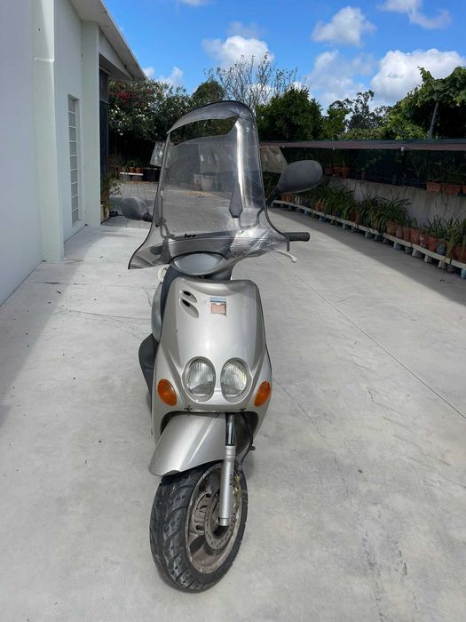 Yamaha Neos (motor minarelli)