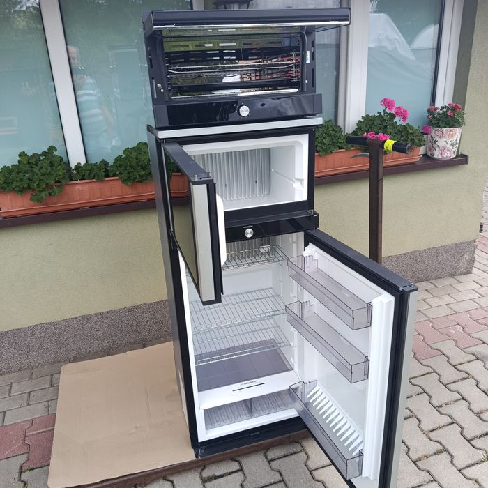 Piekarnik gazowy z grillem Dometic OVG 0250