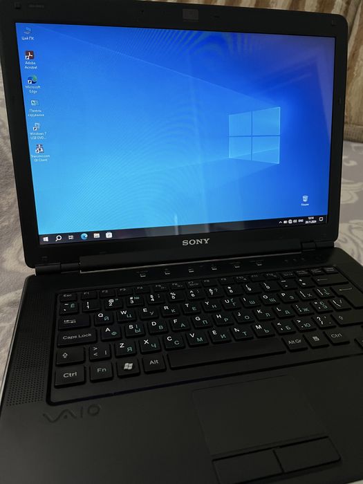 Ноутбук 14 Sony Vaio core2duo, 4ram, 320hdd wifi, bluetooth