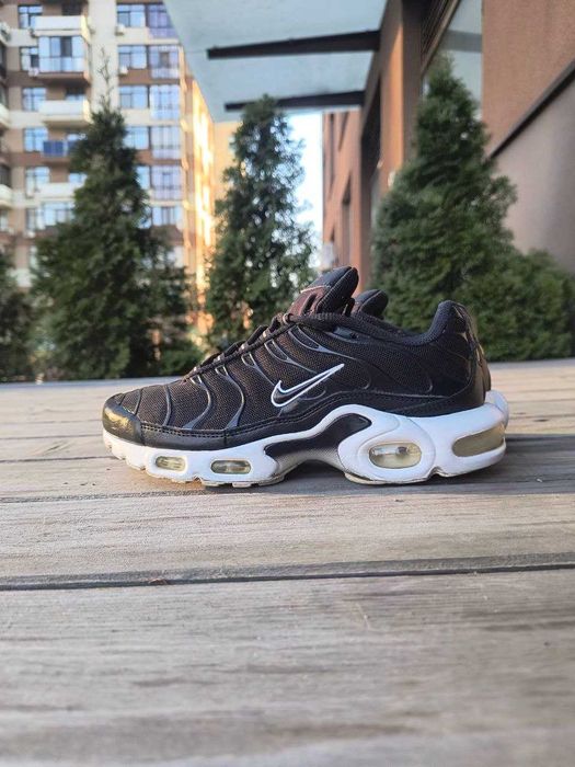 Кросівки 38 розмір. Кросівки найк. Nike TN. Nike. Nike Air Max Plus. Кросівки