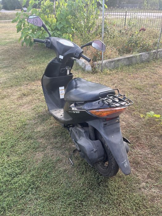 Продам скутер Suzuki address v50