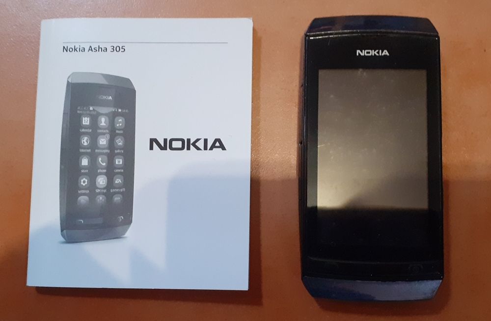 Telemóvel Nokia asha 305