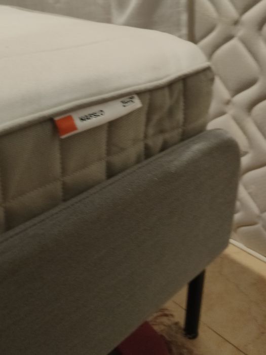 Cama Slatum IKEA Cinza claro