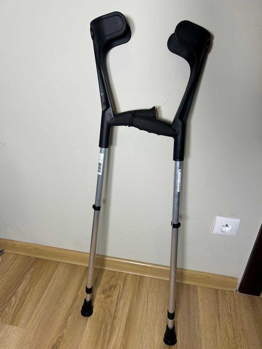 Kule ortopedyczne pepe aluminiowe regulowane dla dorosłych