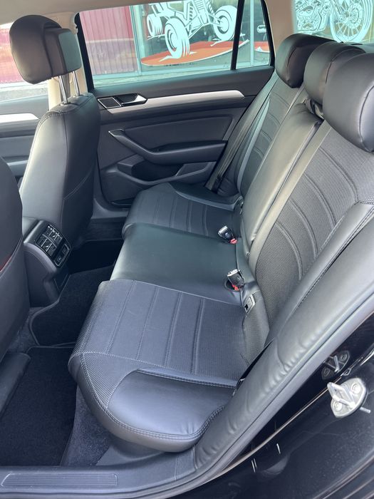 Продам Volkswagen Passat 2016
