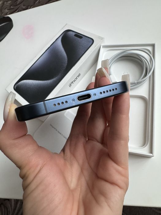 iPhone 15 Pro Max  256 GB   Blue Titanium( привезений з Німеччини)