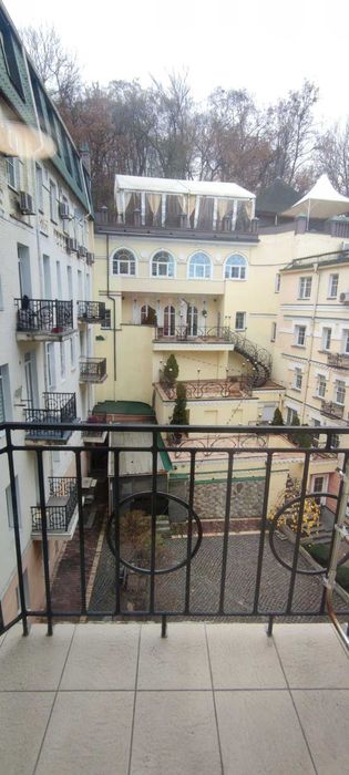 Киев Погодинно ! Подол Контрактовая Андреевский спуск Воздвиженская 60