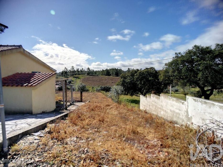 Casa / Villa T3 em São Pedro do Esteval de 179,00 m2