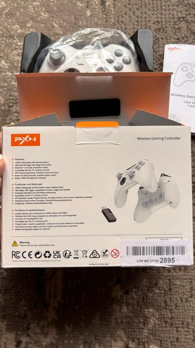 Wireless Gaming Controller