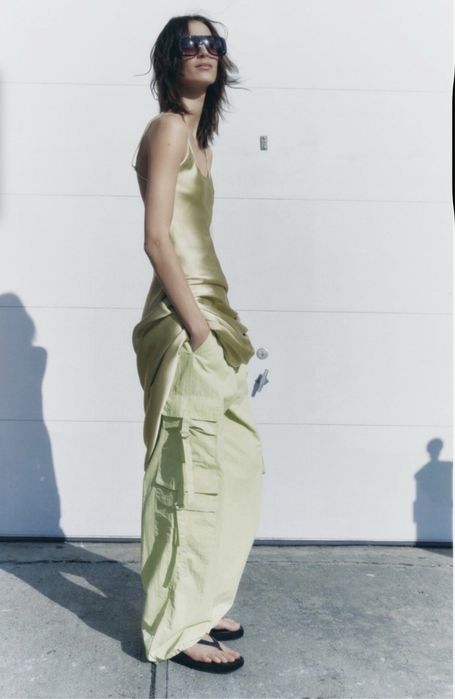 Трендовые карго брюки Zara, новые