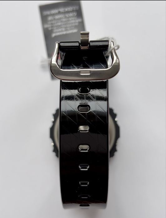 Casio GWX-5600-1JF