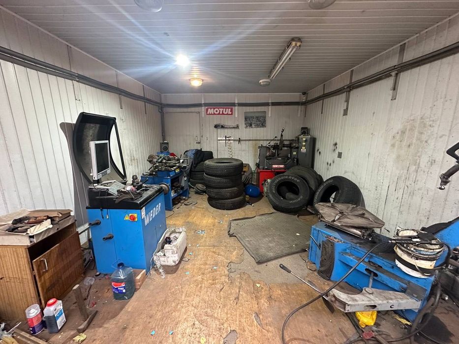Продам 200м2 СТО Шиномонтаж Мойка Склад Калиновая Универсальная