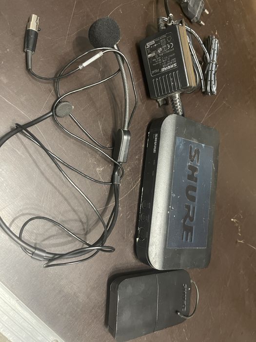 Zestaw naglowny shure blx 4 mikrofon pga 31