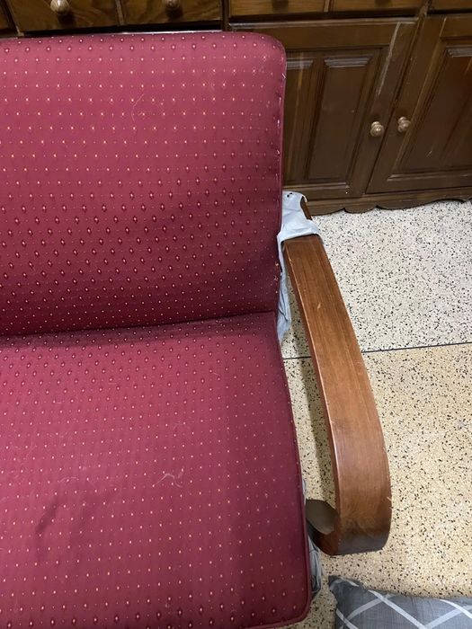 Sofá de dois lugares