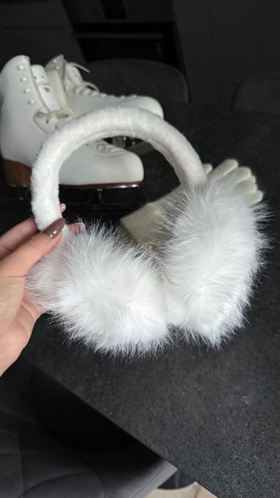 Теплі навушники з хутра