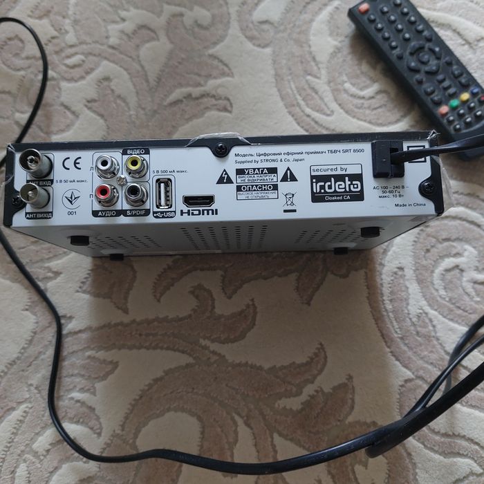 РОБОЧИЙ Цифровий Т2 ефірний приймач ТБВЧ SRT8500