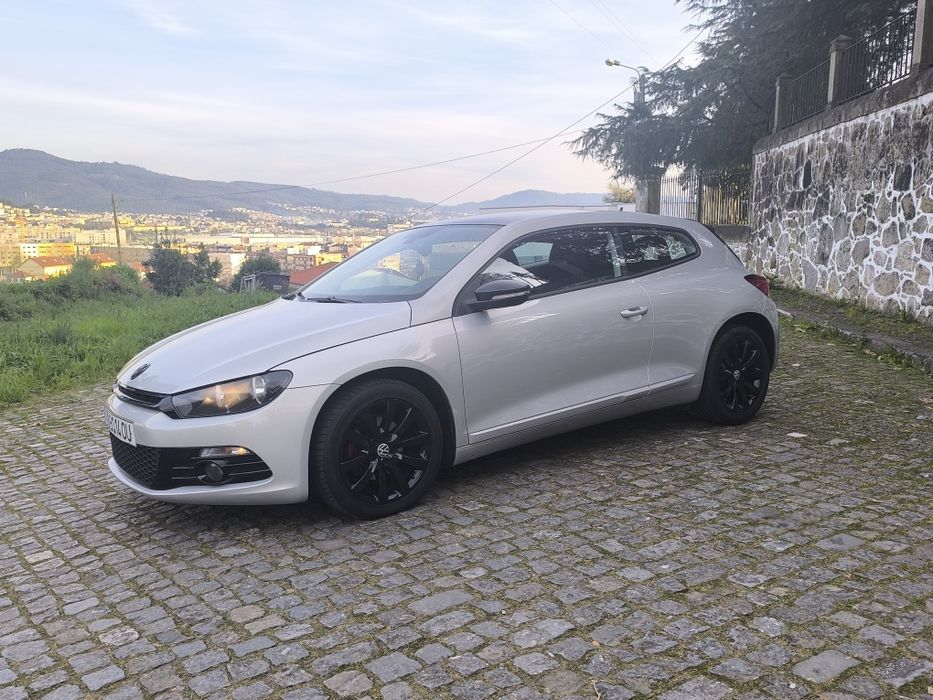 Volkswagen Scirocco 2.0 tdi