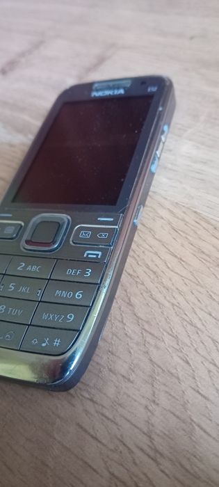 Nokia E-52 Finland × 2