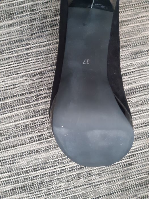 Sapatos novos 37