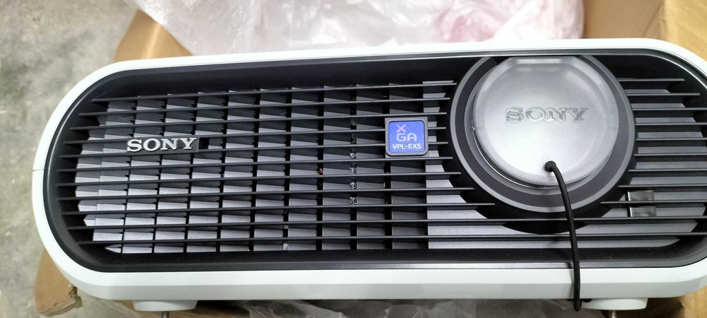 Projetor Sony modelo VPL-Ex5 (3LCD  )