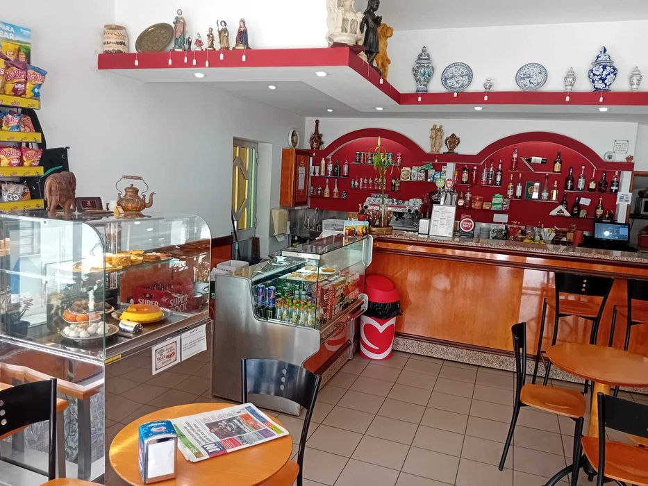 Trespasse de café / Restaurante equipado na Póvoa de Lanhoso