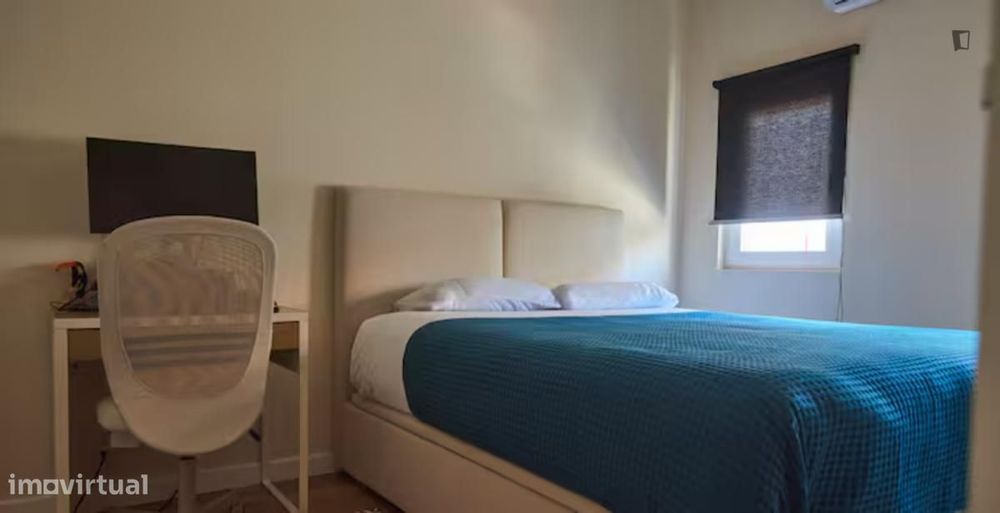 1-Bedroom Apartment Located in Almada, Lisbon
