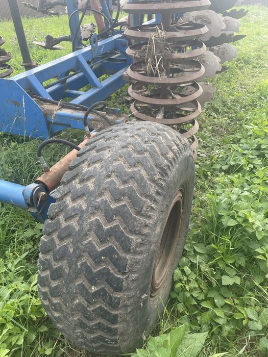 Лущильник дисковий ЛДВ-6.