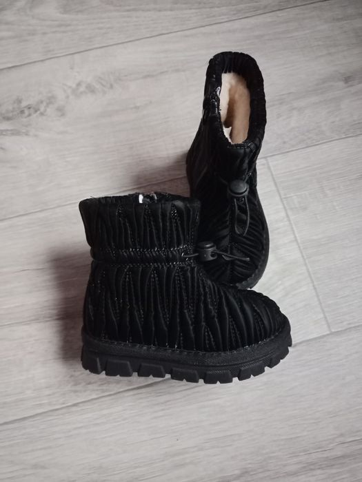 Зимние детские ботиночки на девочку р.24