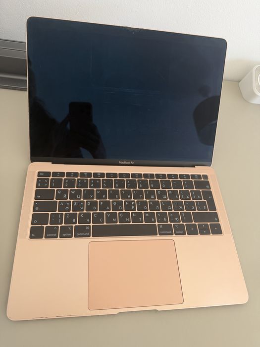 MacBook Air de 13 polegadas — Dourado-rosa492873024317040641