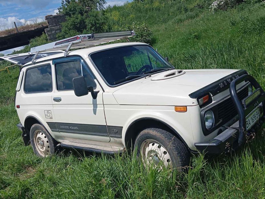 Продам Ниву ВАЗ 2121