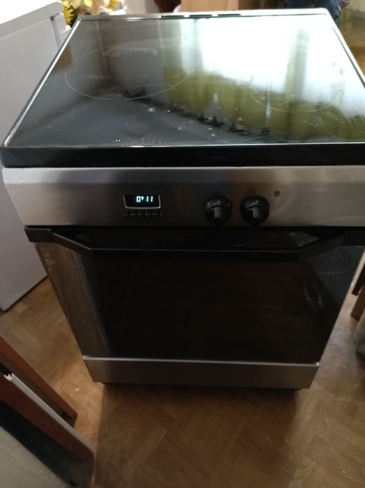 Kuchenka indukcyjna Indesit Cucina