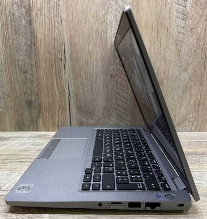 Dell Latitude 5310 - i5-10310U/16Gb/256ssd/W13.3" FHD IPS/W11 Pro