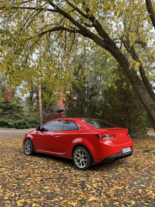 Продам kia cerato 2011