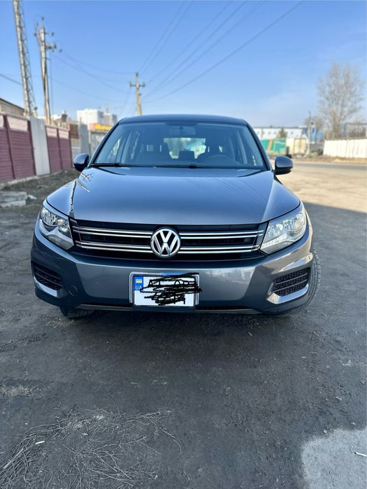 Продаю Volkswagen Tiguan 2012